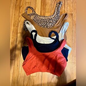 Set of 5 Discontinued Arc Cotton Bras in 3x. Loved in Condition. Open to offers